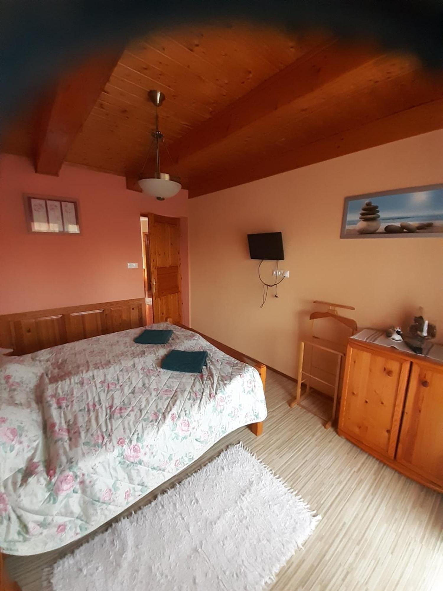 Ferienwohnung Andrea Vendeghaz Kehidakustány Exterior foto
