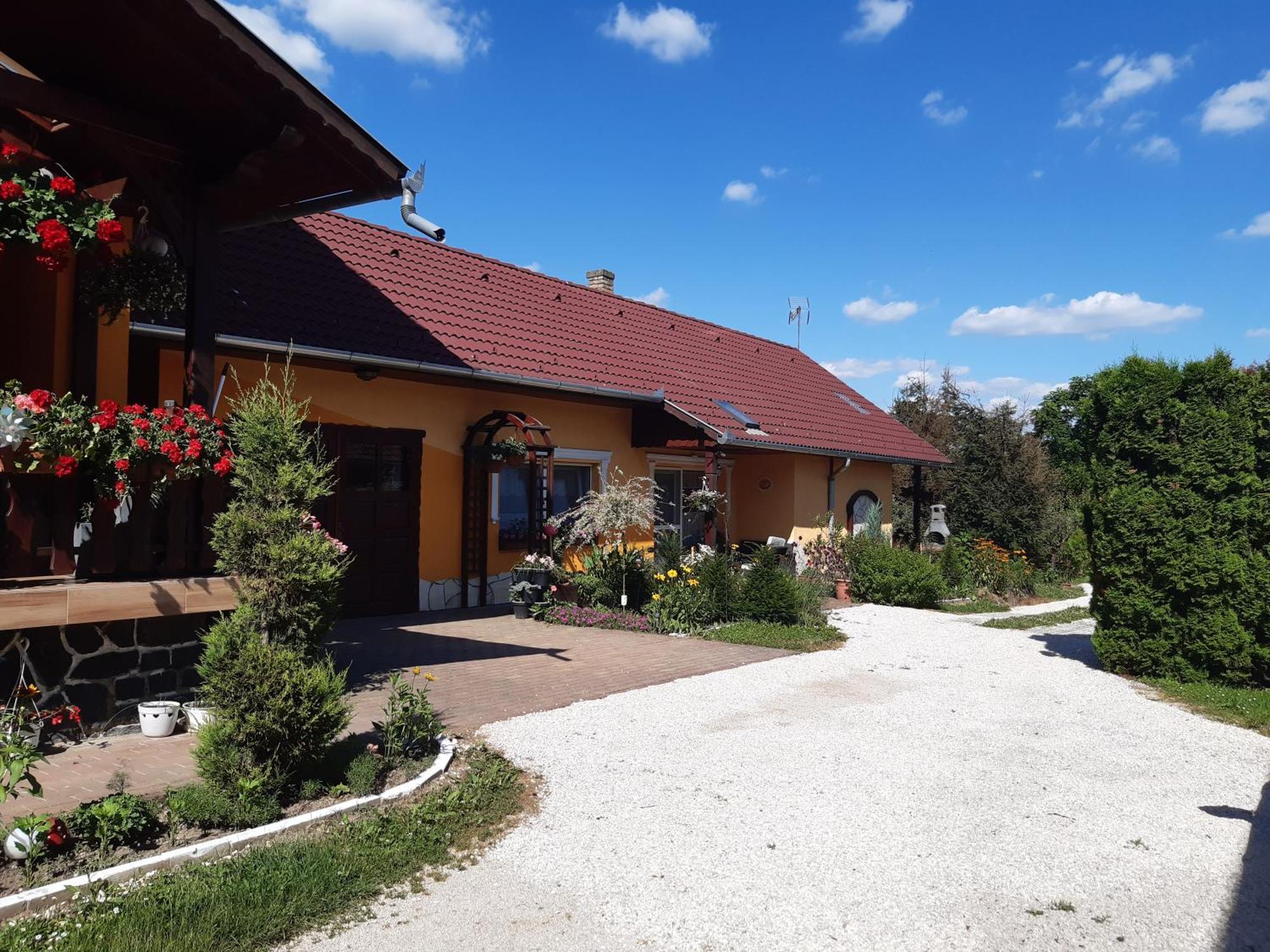 Ferienwohnung Andrea Vendeghaz Kehidakustány Exterior foto