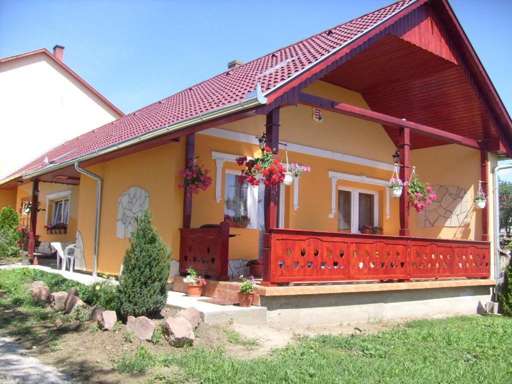 Ferienwohnung Andrea Vendeghaz Kehidakustány Exterior foto