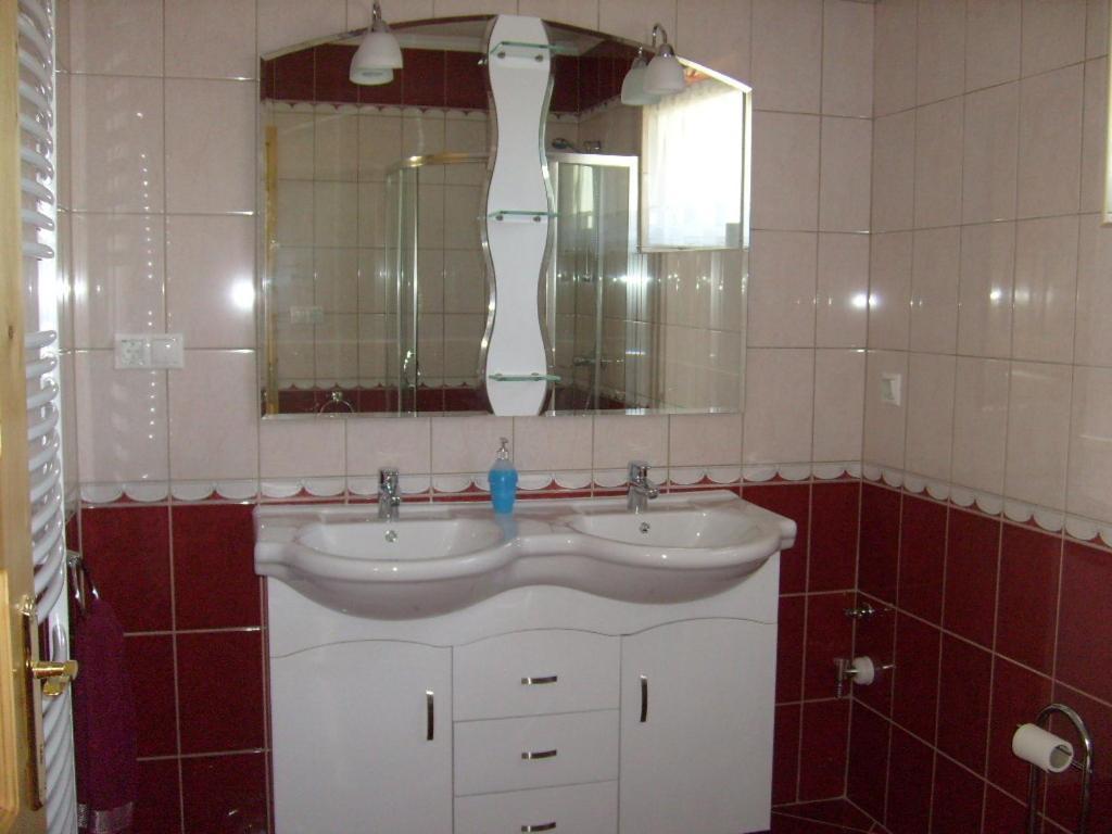 Ferienwohnung Andrea Vendeghaz Kehidakustány Zimmer foto